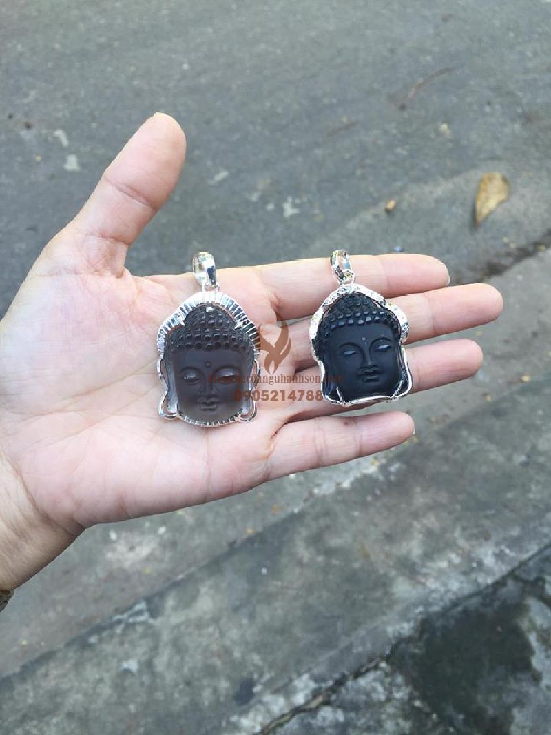 Mặt dây chuyền phật thích ca đá thạch anh ám khói, đá obisidaian tự nhiên ốp bạc ta nguyên chất kèm dây da ốp bạc
