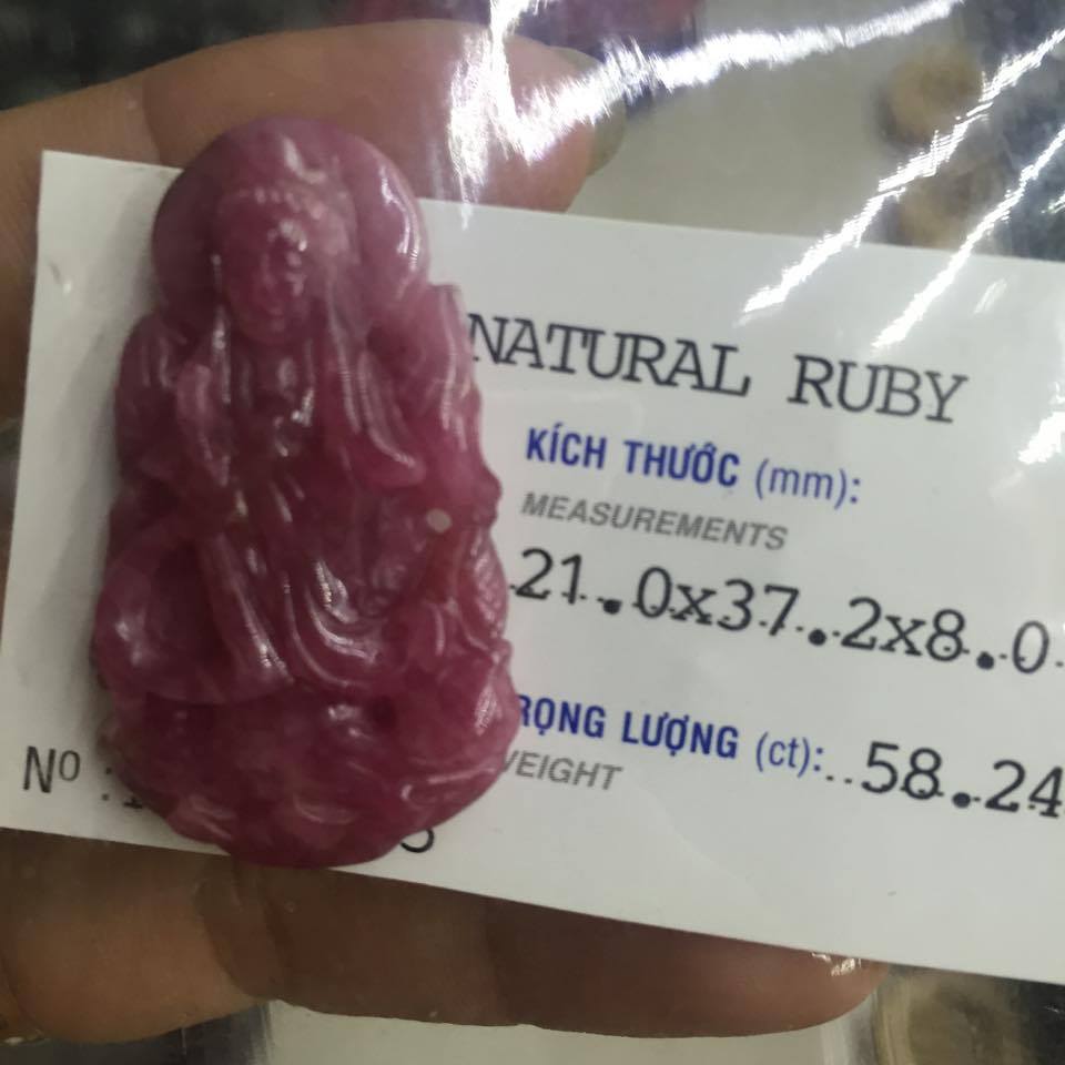 Mặt dây chuyền phật quan âm ruby kèm chứng thư kiểm định đá quý thiên nhiên (Mã sản phẩm: QA25)