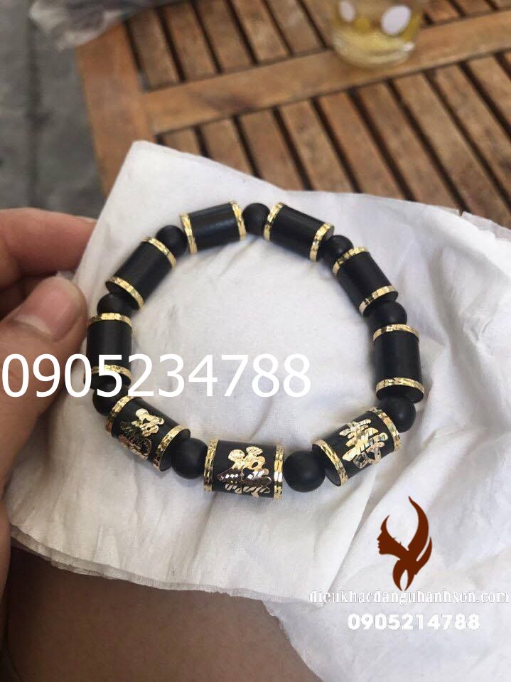 Vòng tay trầm hương Inđô lên vàng tây 18k TH05