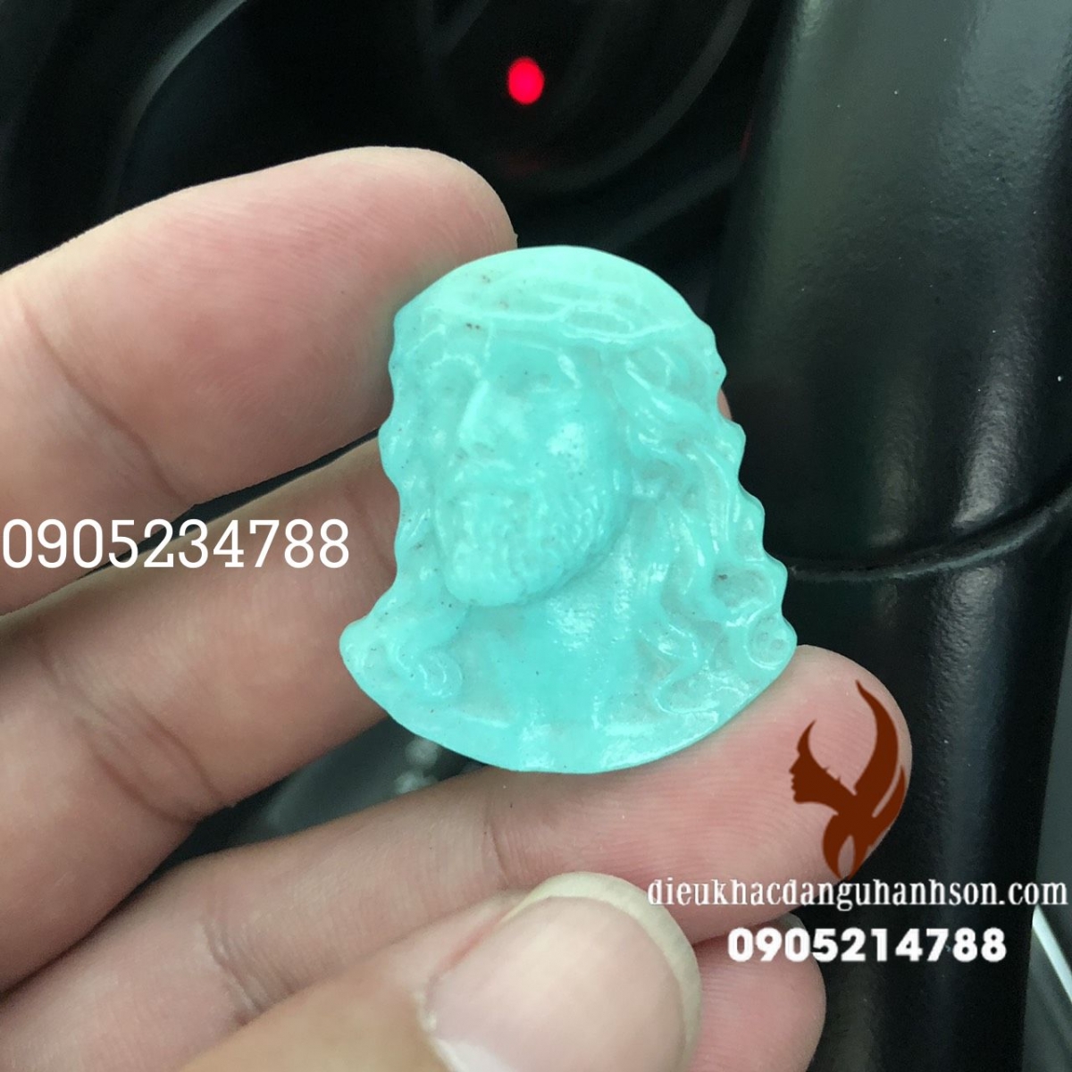 Mặt dây chuyền Chúa Gieessu  Đá dạ quang phát sáng, Mã sản phẩm: CG22)