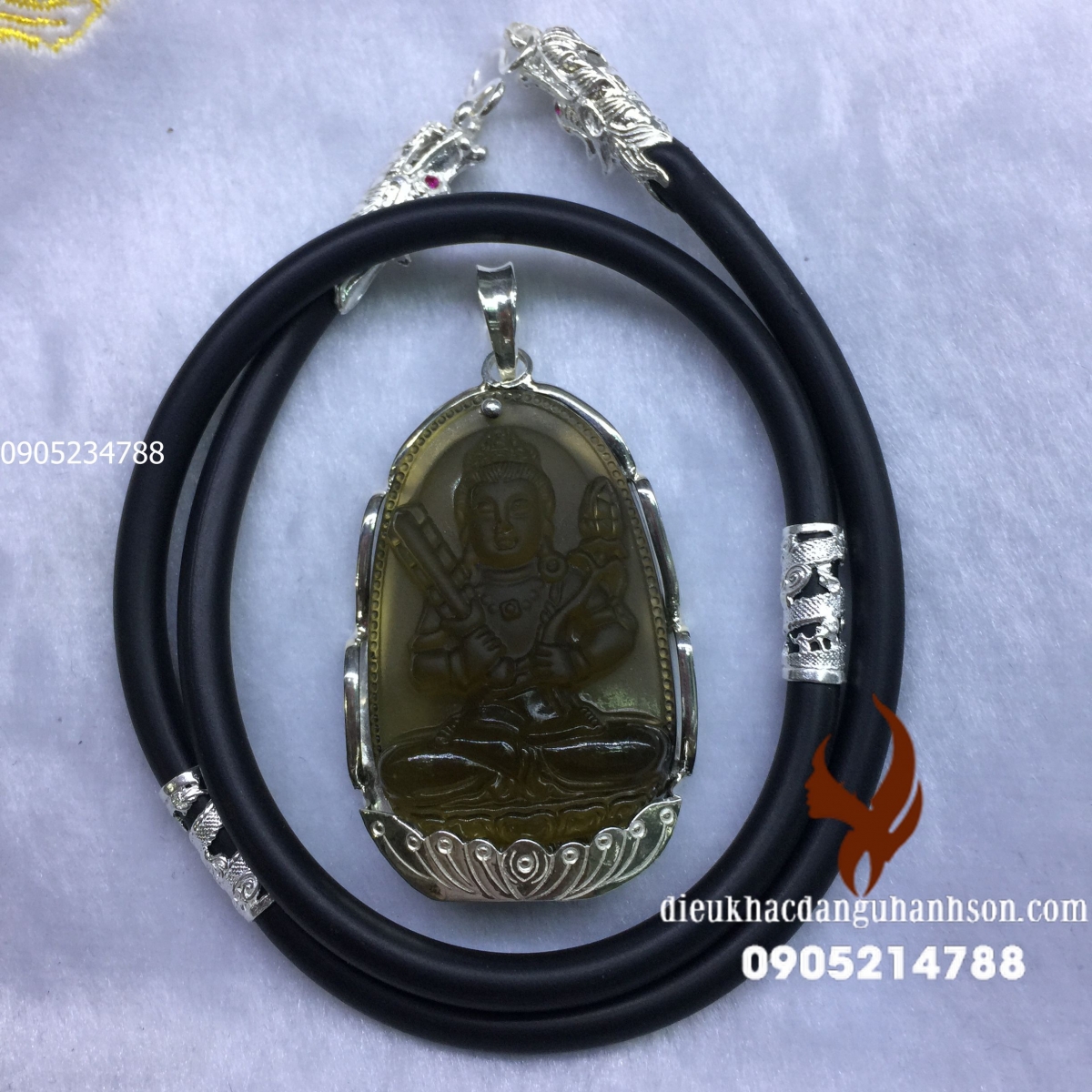 Phât Hư Không Tạng Ngọc thạch anh khói tự nhiên ốp bạc ta kèm dây ốp bạc 4 đốt  ( Sửu Và Dần) HKT14