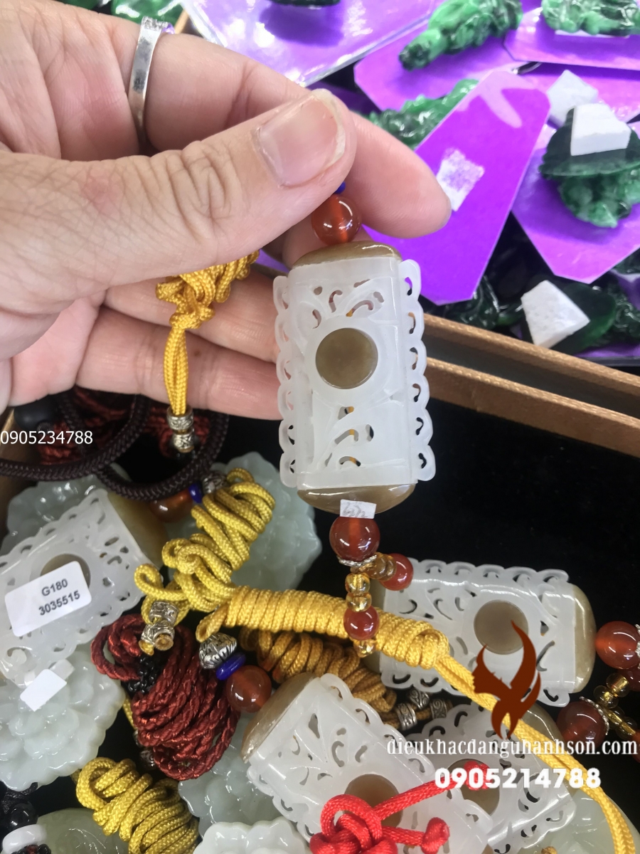 Mặt dây chuyền bạch ngọc thiên nhiên (Mã sản phẩm: MDC15)