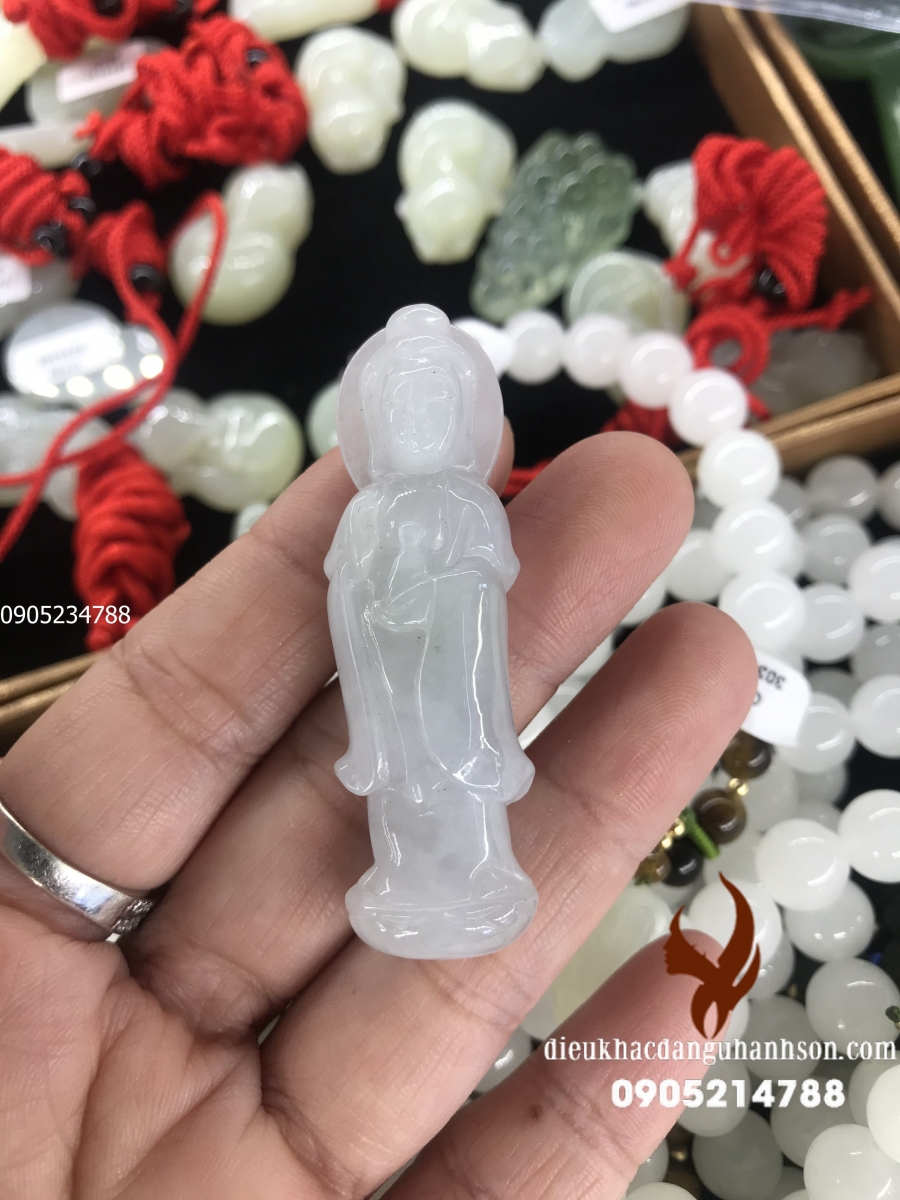 Mặt dây chuyền Quan Âm bạch ngọc thiên nhiên (Mã sản phẩm: MDC16)