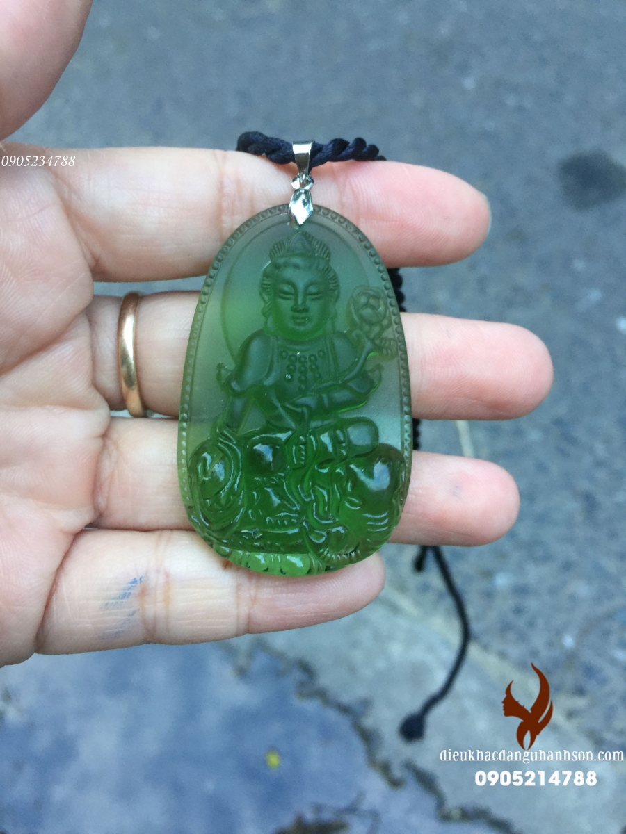 Phật bản mệnh phổ hiền bồ tát Đá Pha Lê Moldavite cho tuổi Thìn và Tỵ PH05