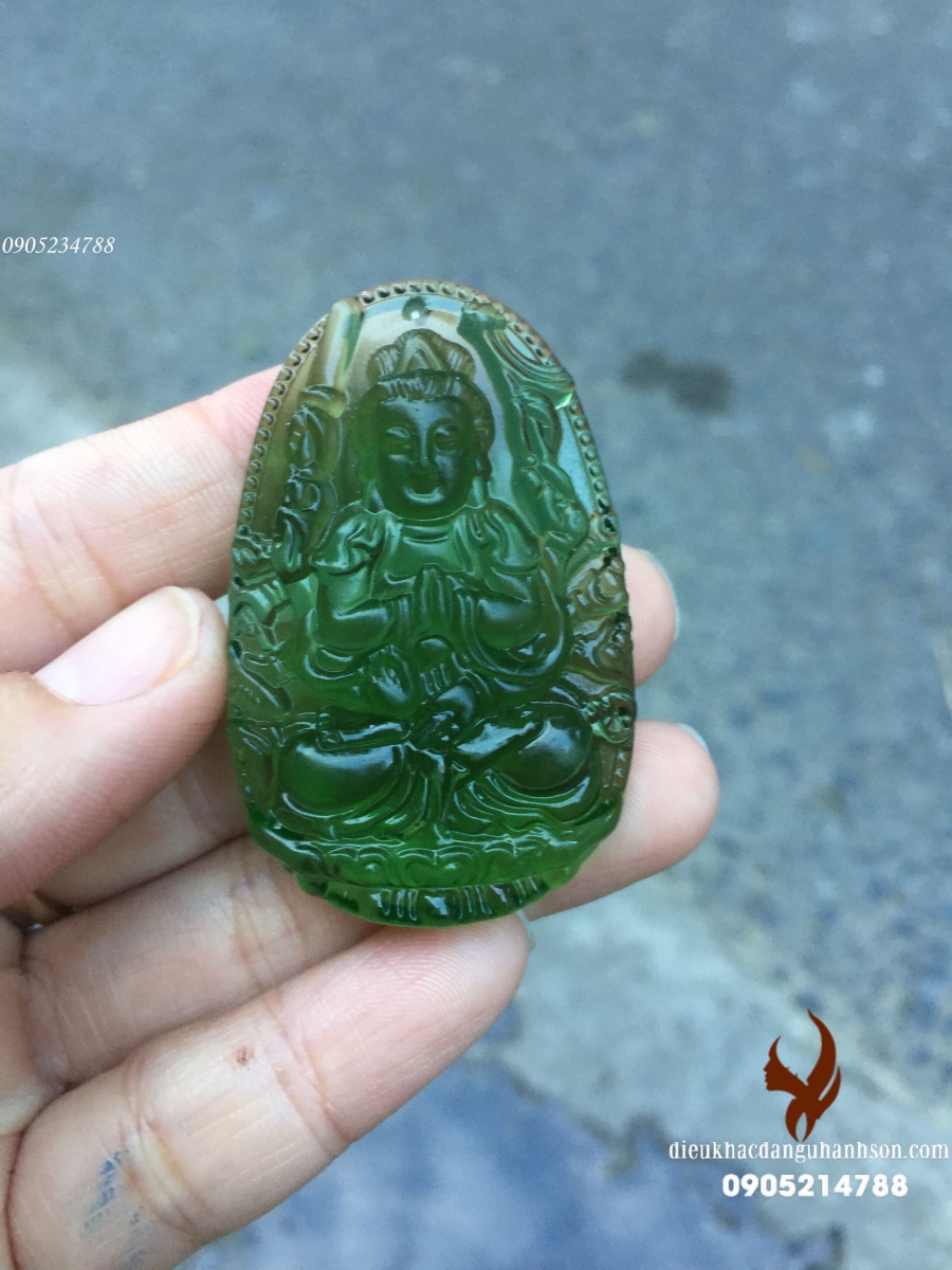 Mặt Dây Chuyền Phật Thiên thủ thiên nhãn đá pha lê Moldavite TT35