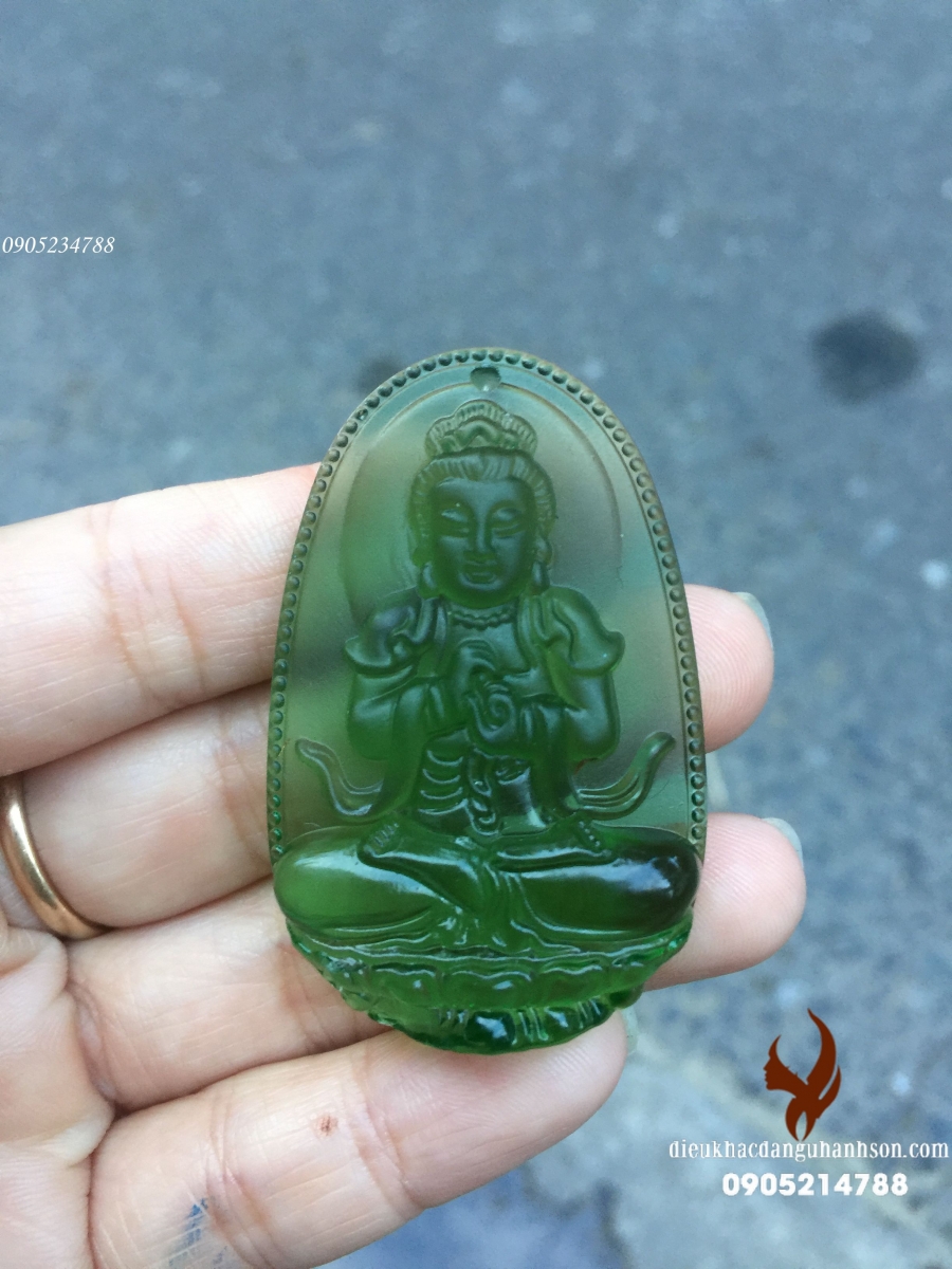 Phật Bản Mệnh Như Lai Đại Nhật  Đá Pha Lê Moldavite  Cho Tuổi Mùi Và Thân NL11