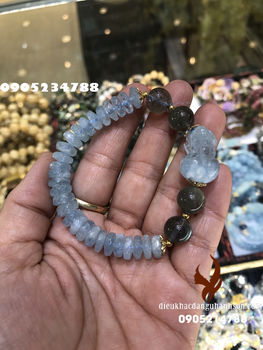 Vòng tay đá aquamarin thiên nhiên mix tỳ hưu charm bạc ta (Mã sản phẩm: VT23)