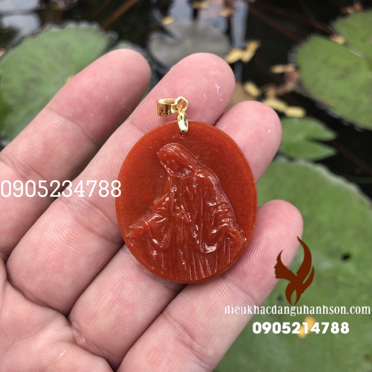 Mặt dây chuyền  Đức mẹ Ngọc cẩm thạch huyết tự nhiên (Mã sản phẩm: CG13)