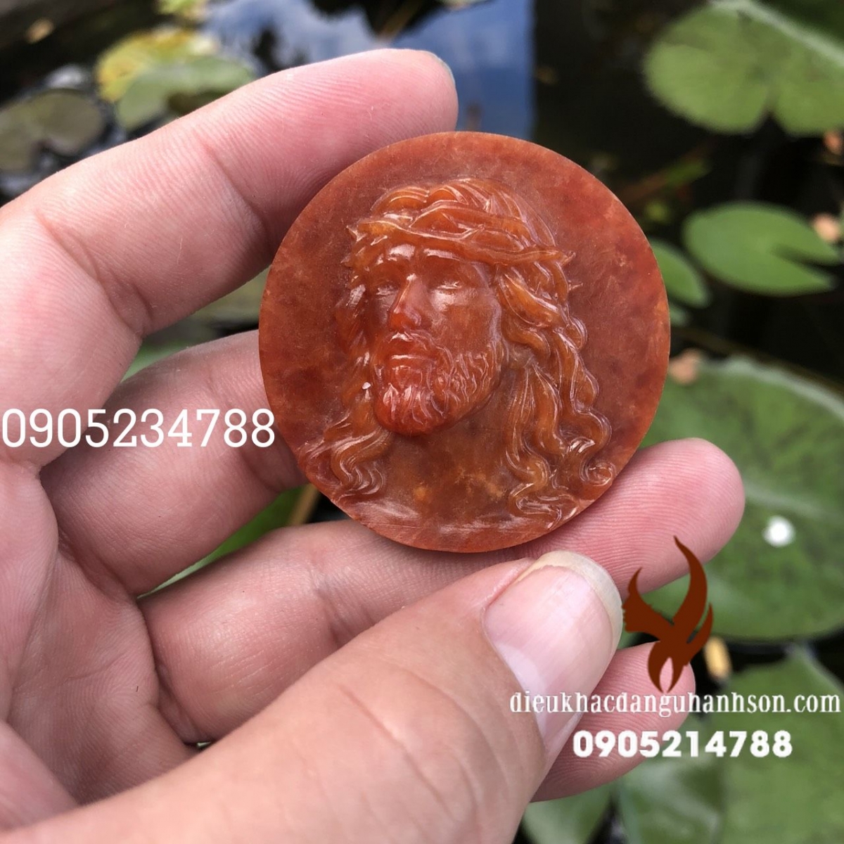 Mặt dây chuyền  Chúa Giêsu Ngọc cẩm thạch huyết tự nhiên (Mã sản phẩm: CG12)