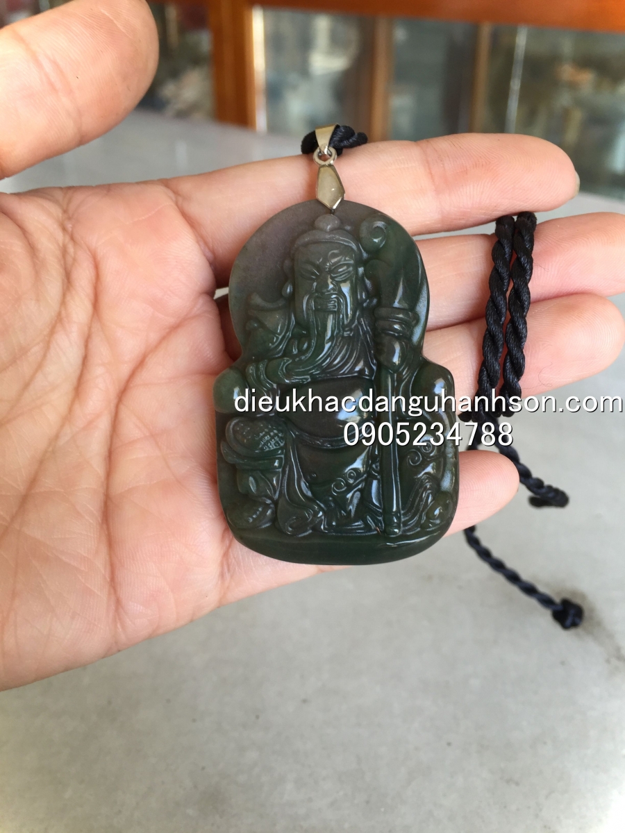 Mặt dây chuyền Quan công đá ngọc caxedon thiên nhiên QC14
