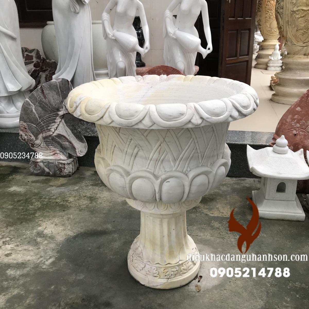 Chậu hoa đá trắng non nước nguyên khối cao 95cm, miệng lo hoa 80 cm (Mã sản phẩm: LH02)