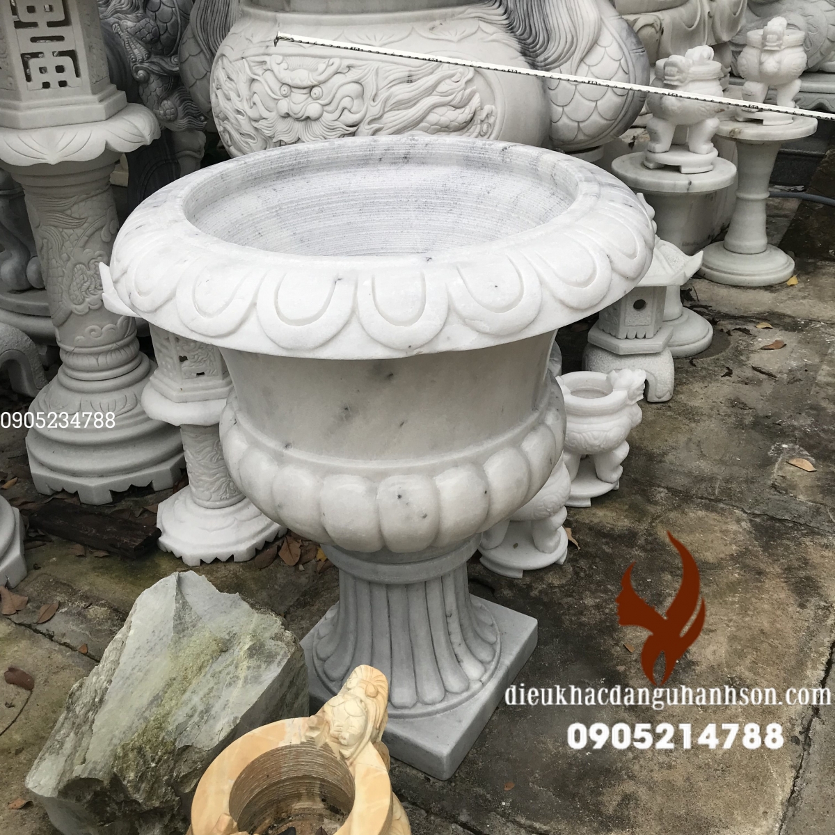 Cặp đèn đá non nước nguyên khối size 1,8 m(Mã sản phẩm: D04)