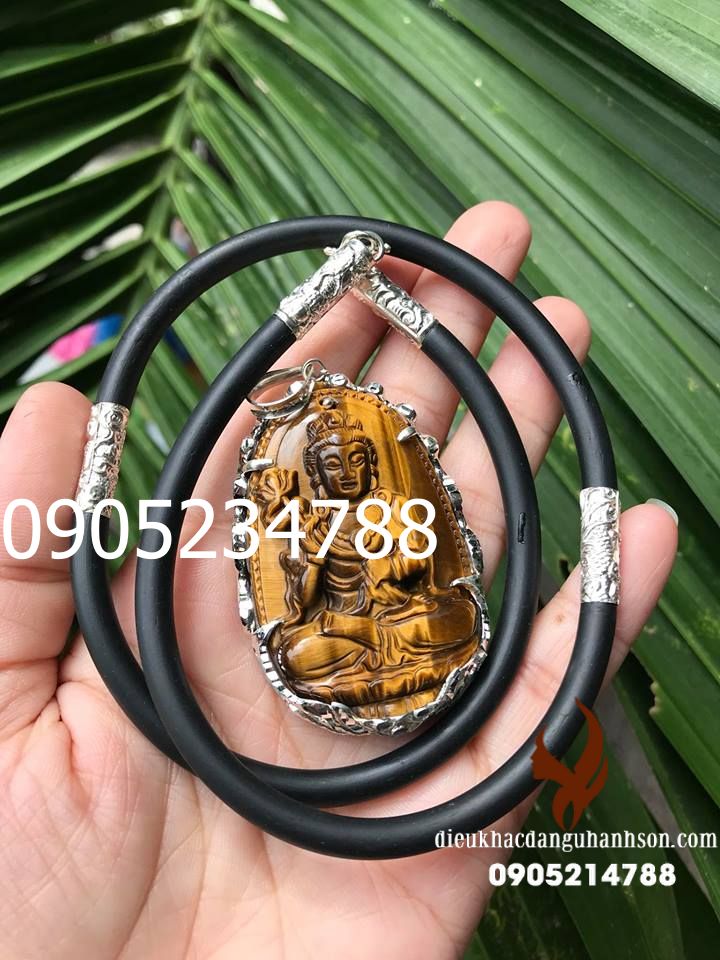 Mặt dây chuyền phật Đại thế chí cho tuổi Ngọ đá mắt hổ (Mã sản phẩm: PBM125)