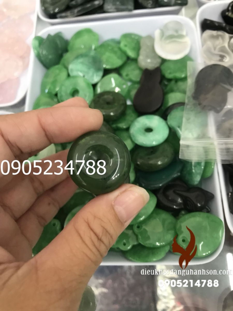 Mặt dây chuyền đồng điếu Ngọc bích thiên nhiên (Mã sản phẩm: MDC17)