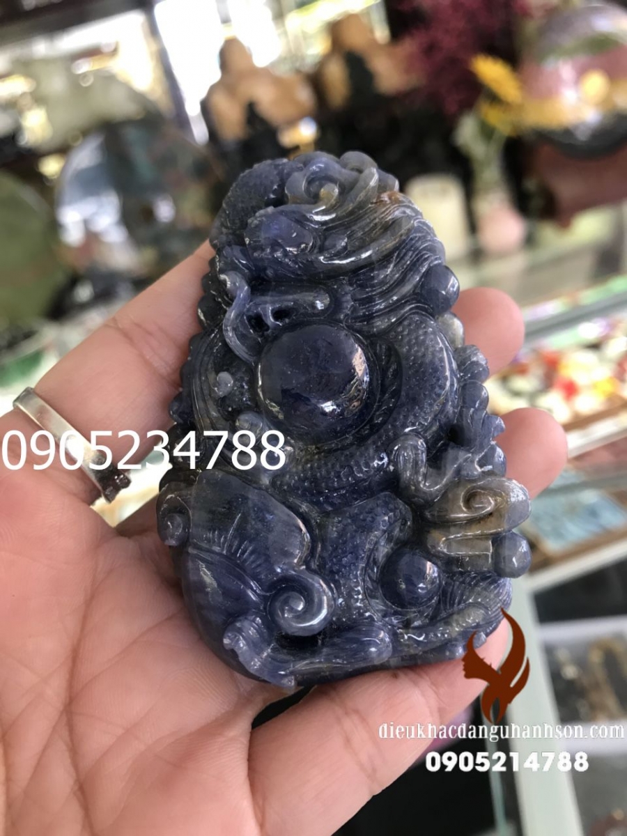 Mặt dây chuyền rồng đá saphia thiên nhiên (mã sản phẩm: RP83)