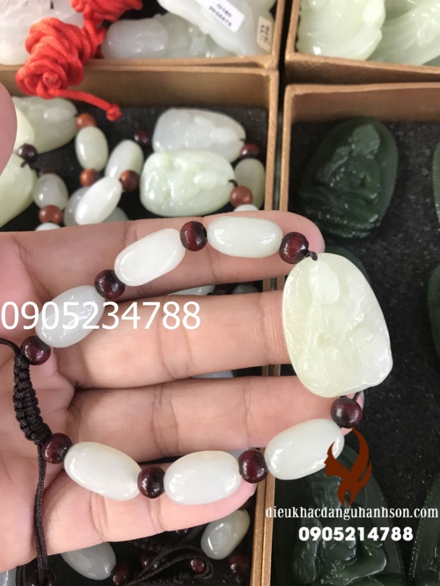 Vòng tay phật  bản mệnh Bạch Ngọc Phổ hiền bồ tát cho tuổi Thìn và Tỵ (Mã sản phẩm: PBM119)