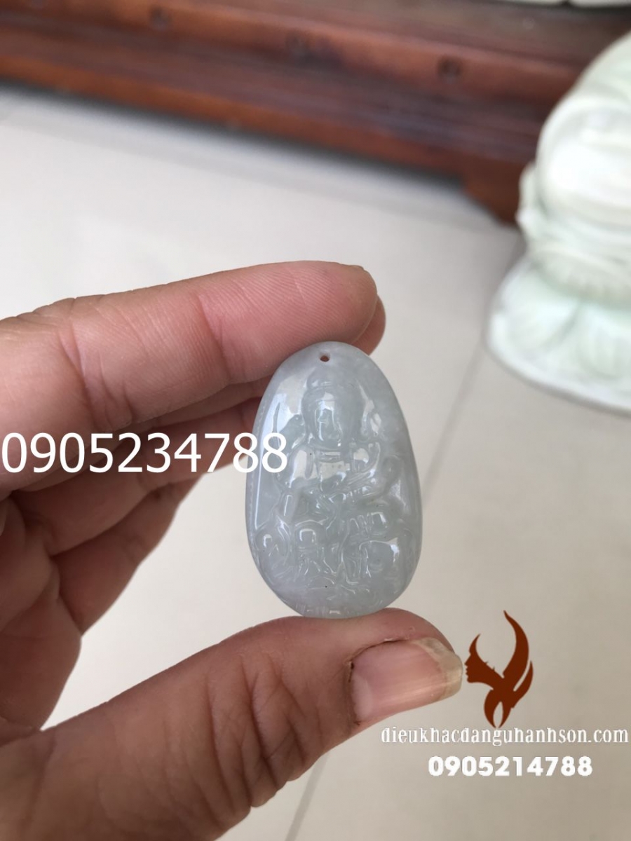 Mặt dây chuyền phật Phổ hiền bồ tát ngọc cẩm thạch thiên nhiên cho tuổi Tý (Mã sản phẩm: PBM158)