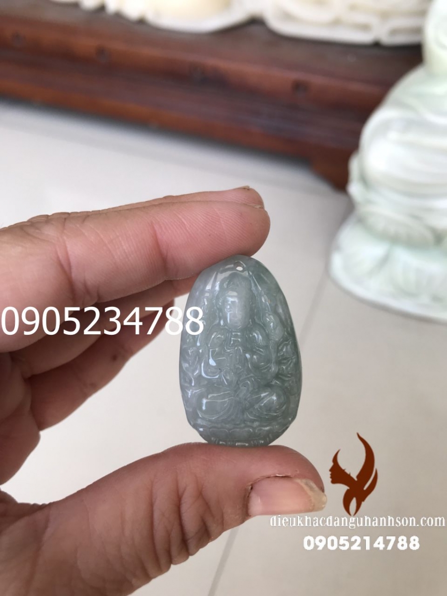Mặt dây chuyền phật Thiên thủ thiên nhãn ngọc cẩm thạch thiên nhiên cho tuổi Tý (Mã sản phẩm: PBM157)