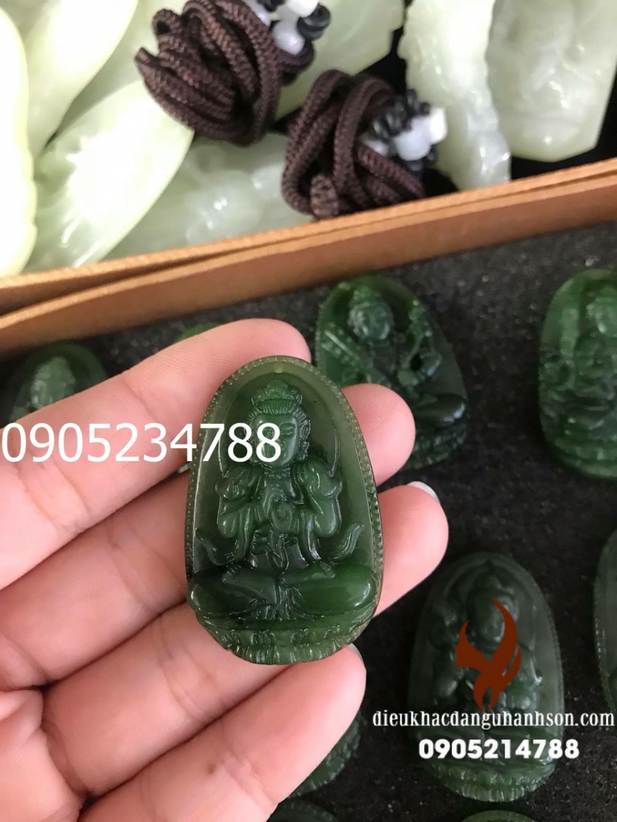 Mặt dây chuyền phật Như Lai đại nhật ngọc bích - Nephrite thiên nhiên cho tuổi Mùi và Thân (Mã sản phẩm: PBM146)