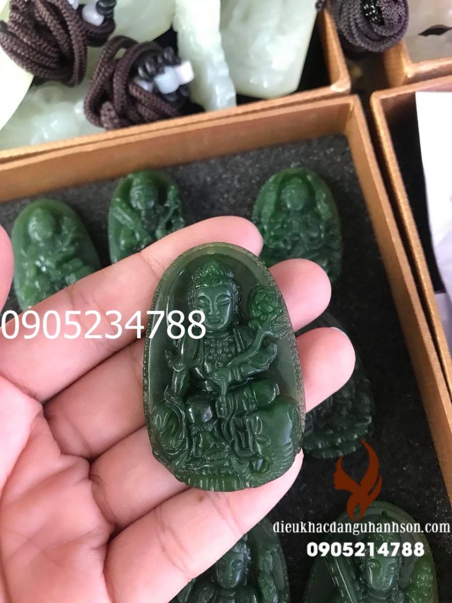 Mặt Dây Chuyền Phật Phổ hiền bồ tát Ngọc Bích - Nephrite Thiên Nhiên Cho Tuổi Thìn và Tỵ (Mã Sản Phẩm: PBM143)