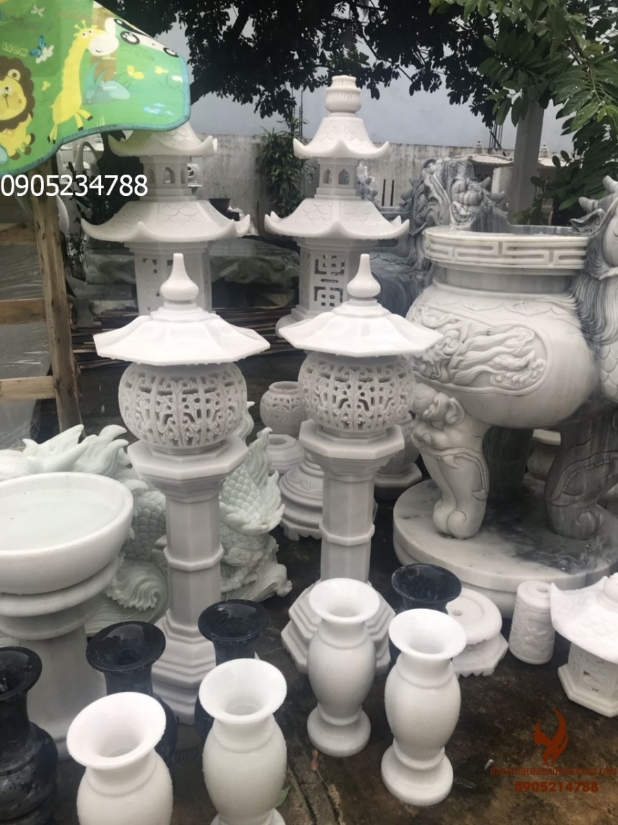 Cặp đèn đá trắng non nước thiên nhiên cao 1.8 m (Mã sản phẩm: D02)
