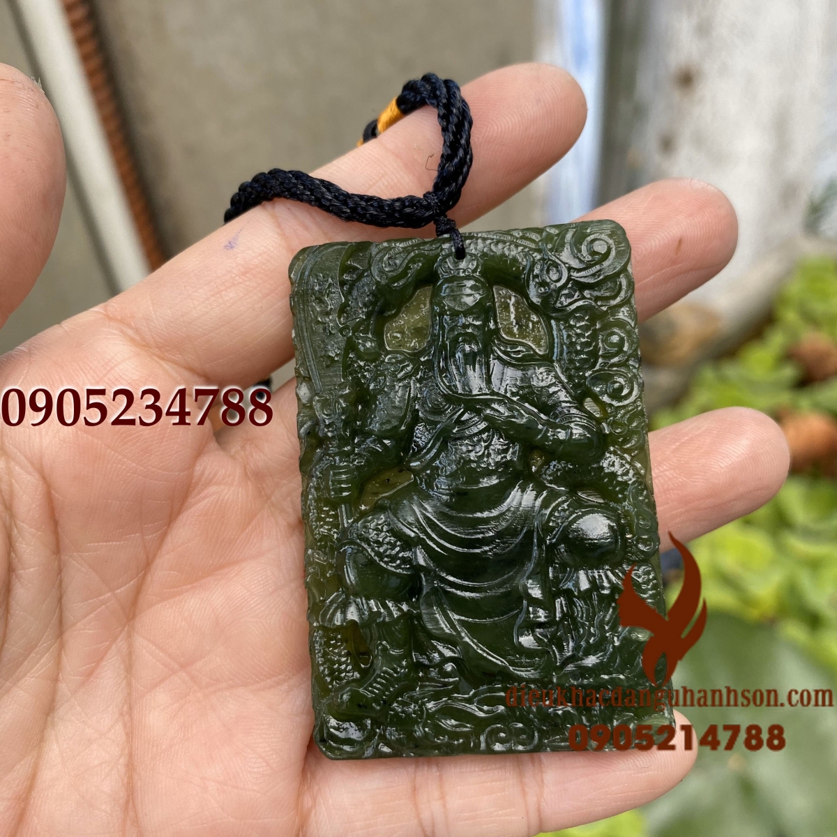 Mặt dây chuyền quan công Ngọc bích Nephrtie thiên nhiên chạm 2 mặt (Mã sản phẩm: QC70)