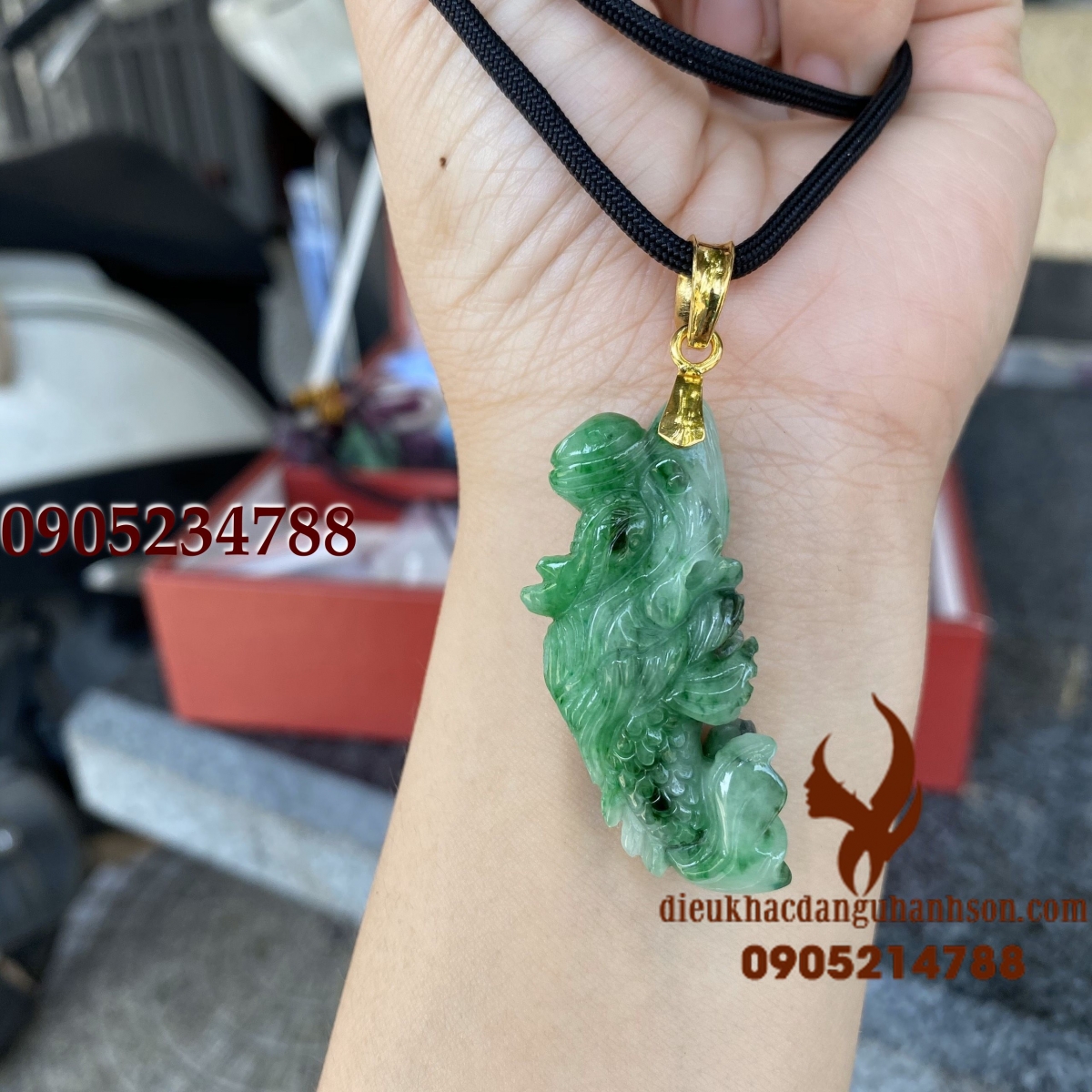 Mặt dây chuyền cá chép vượt vũ môn ngọc cẩm thạch thiên nhiên kèm khuy vàng tây 10K (Mã sản phẩm: CC05)