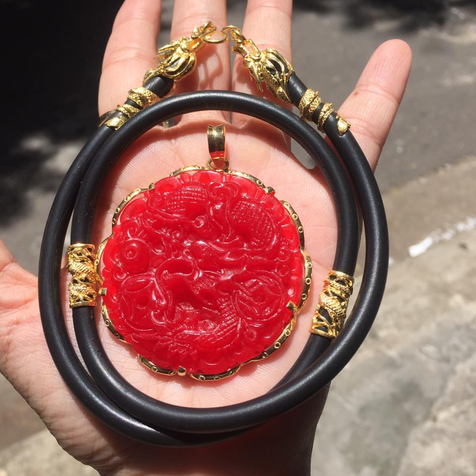 Mặt dây chuyền rồng Ngọc cẩm thạch huyết ốp bạc ta nguyên chất xi vàng kèm kèm dây rồng RP30