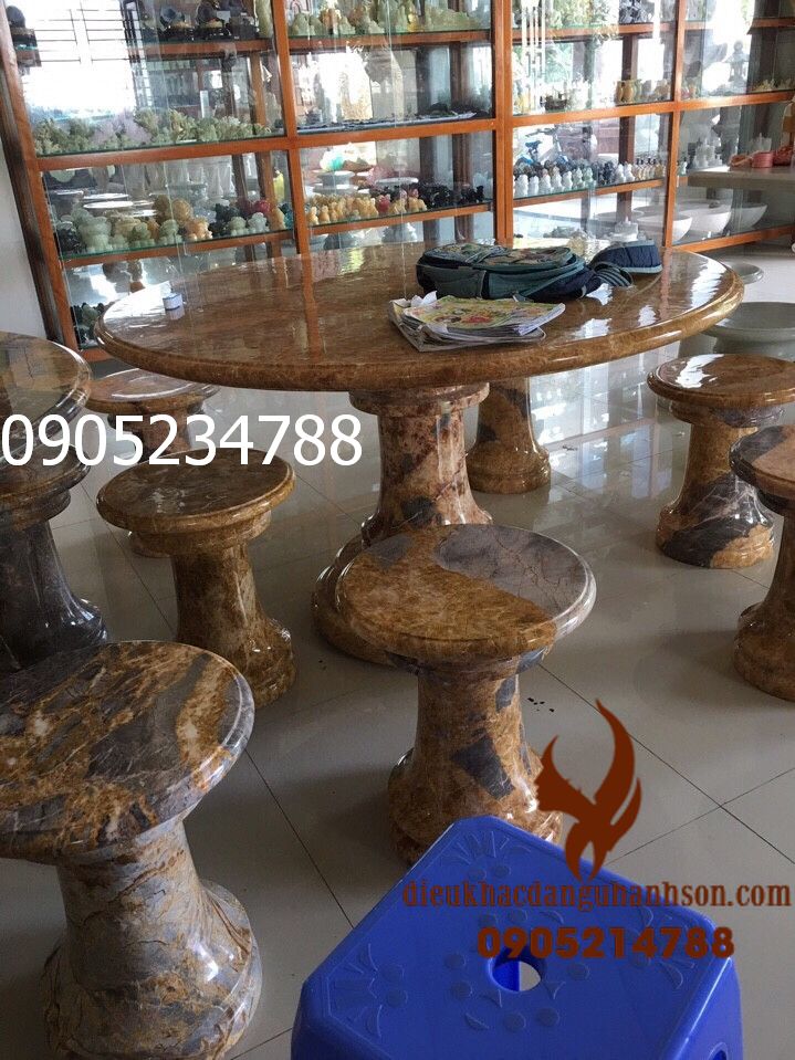 Bộ bàn 6 ghế đá ngọc Non nước nguyên khối tự nhiên (Mã sản phẩm: BD01)