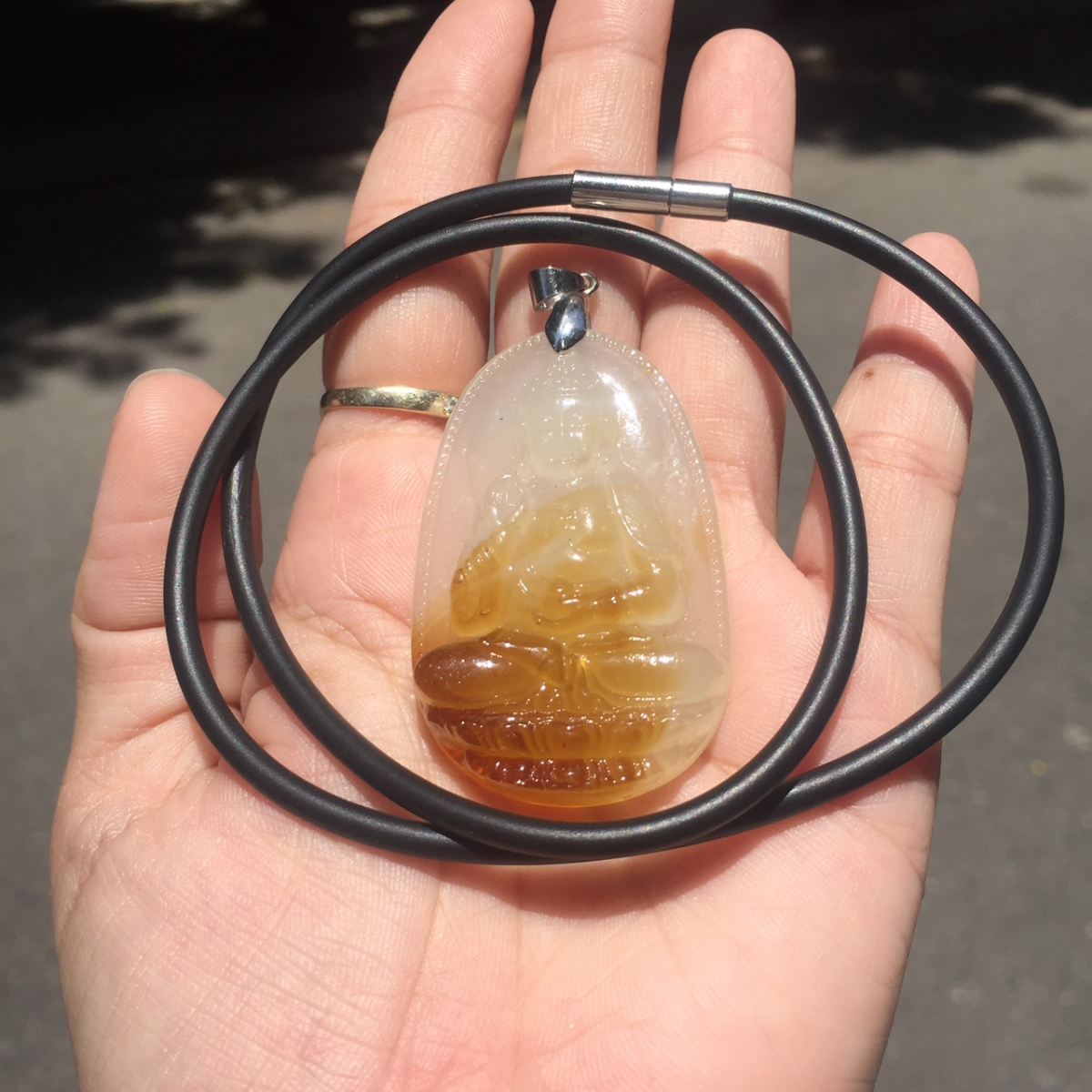 Mặt Dây Chuyền Phật A Di Đà Đá Mã Não (Tuổi Tuất, Hợi) PBM25