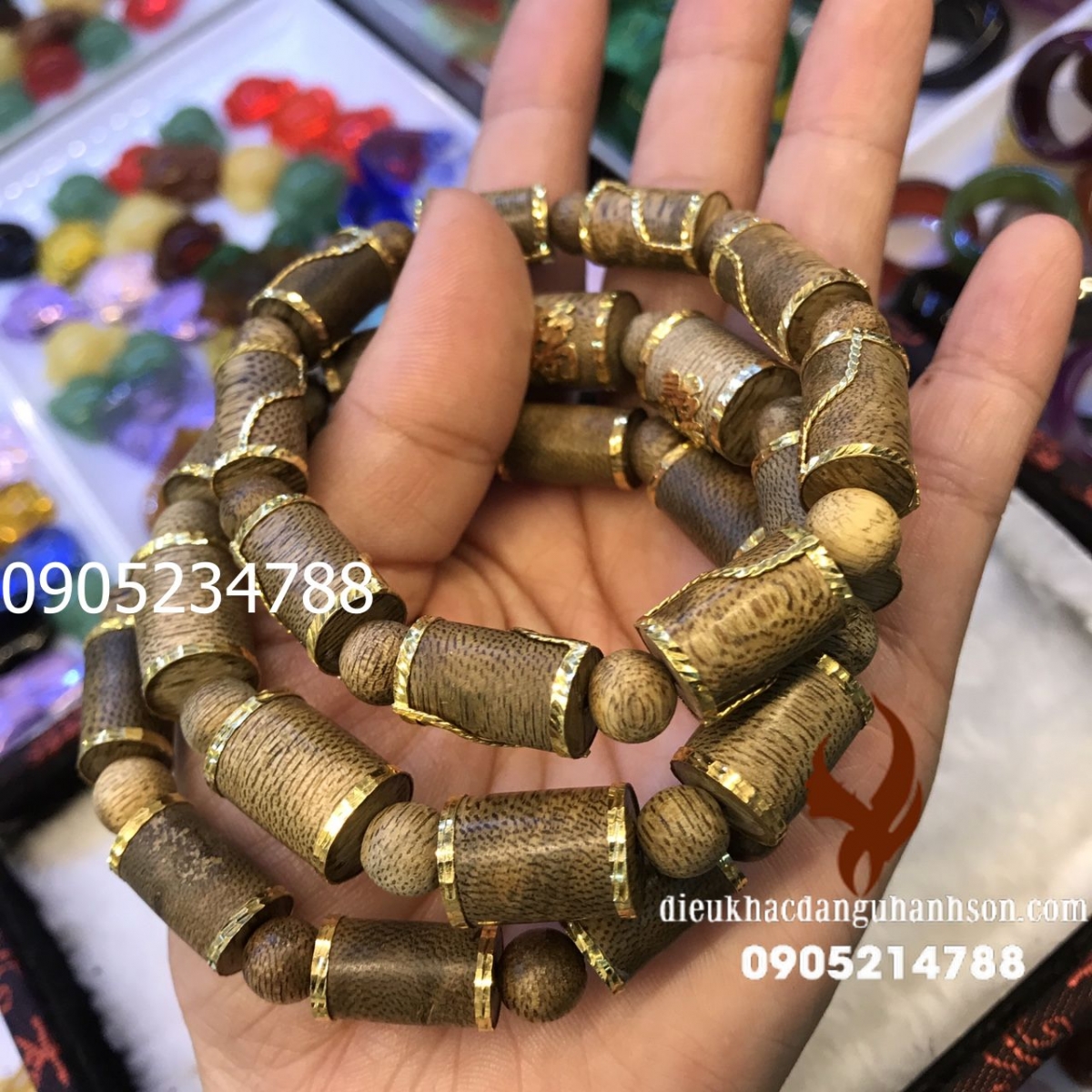 Vòng tay trầm tốc tự nhiên hạt trúc 9 ly ốp vàng tây 18k TH15