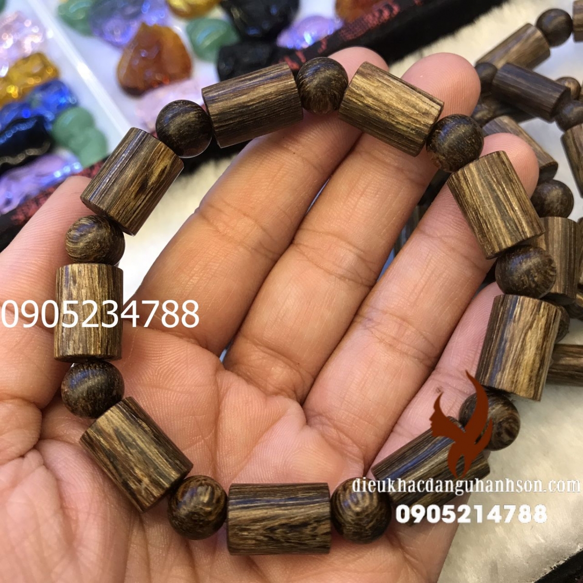 Vòng tay trầm hương tự nhiên TH17