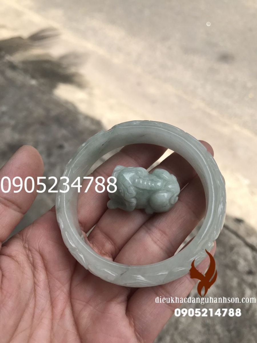 Combo Vòng tay Ngọc Cẩm thạch kèm Tỳ hưu VTBL15
