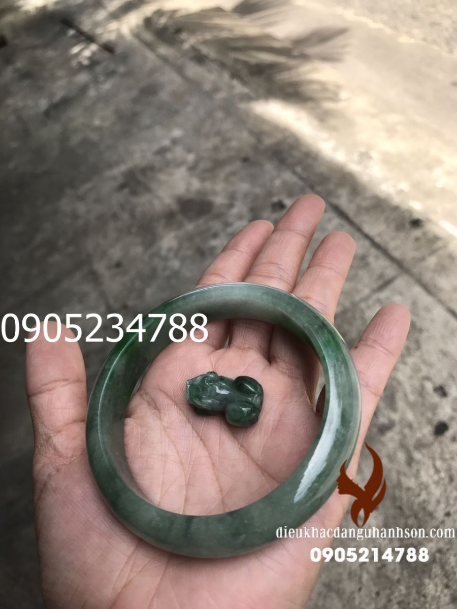 Combo Vòng tay Ngọc Cẩm thạch kèm Tỳ hưu VTBL13
