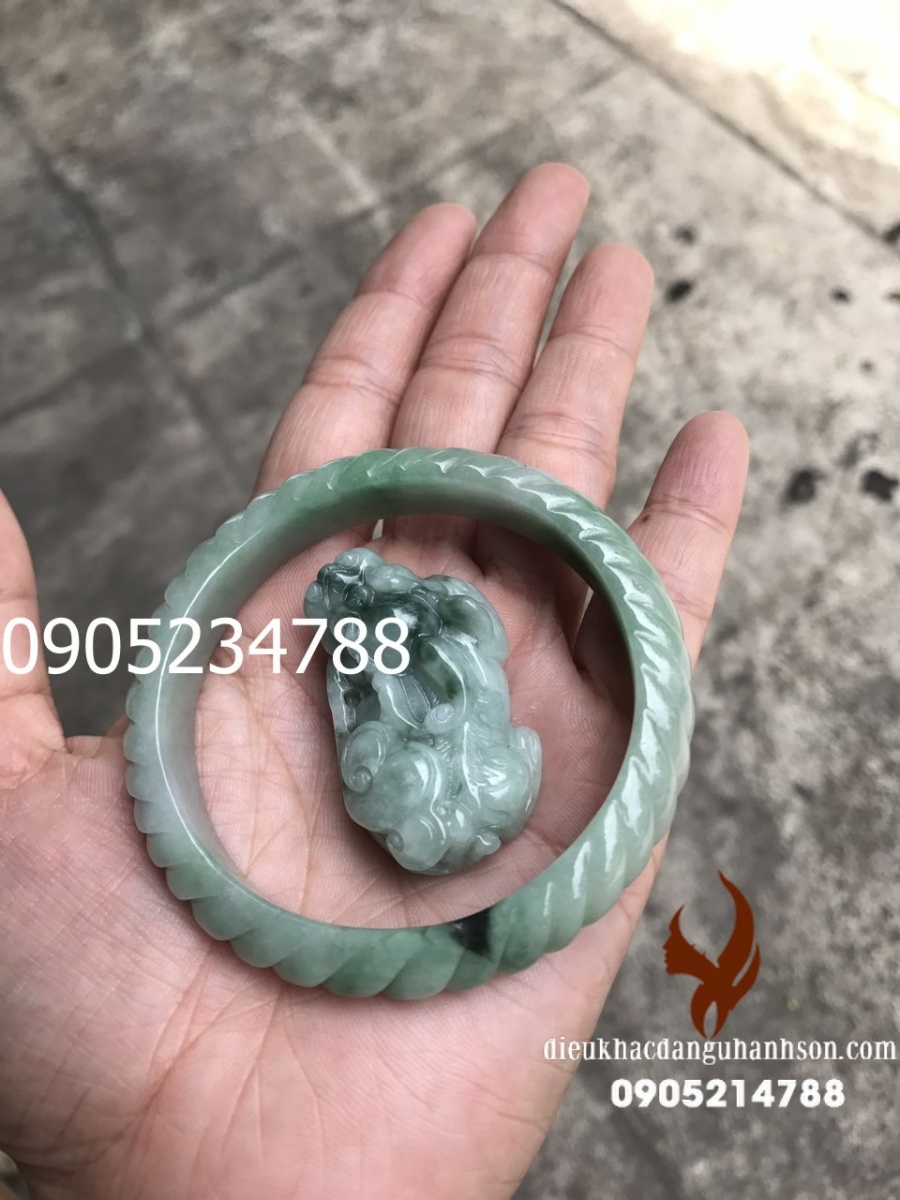 Combo Vòng Tay Ngọc Cẩm Thạch Chạm Hoa Văn Kèm Tỳ Hưu VTBL27