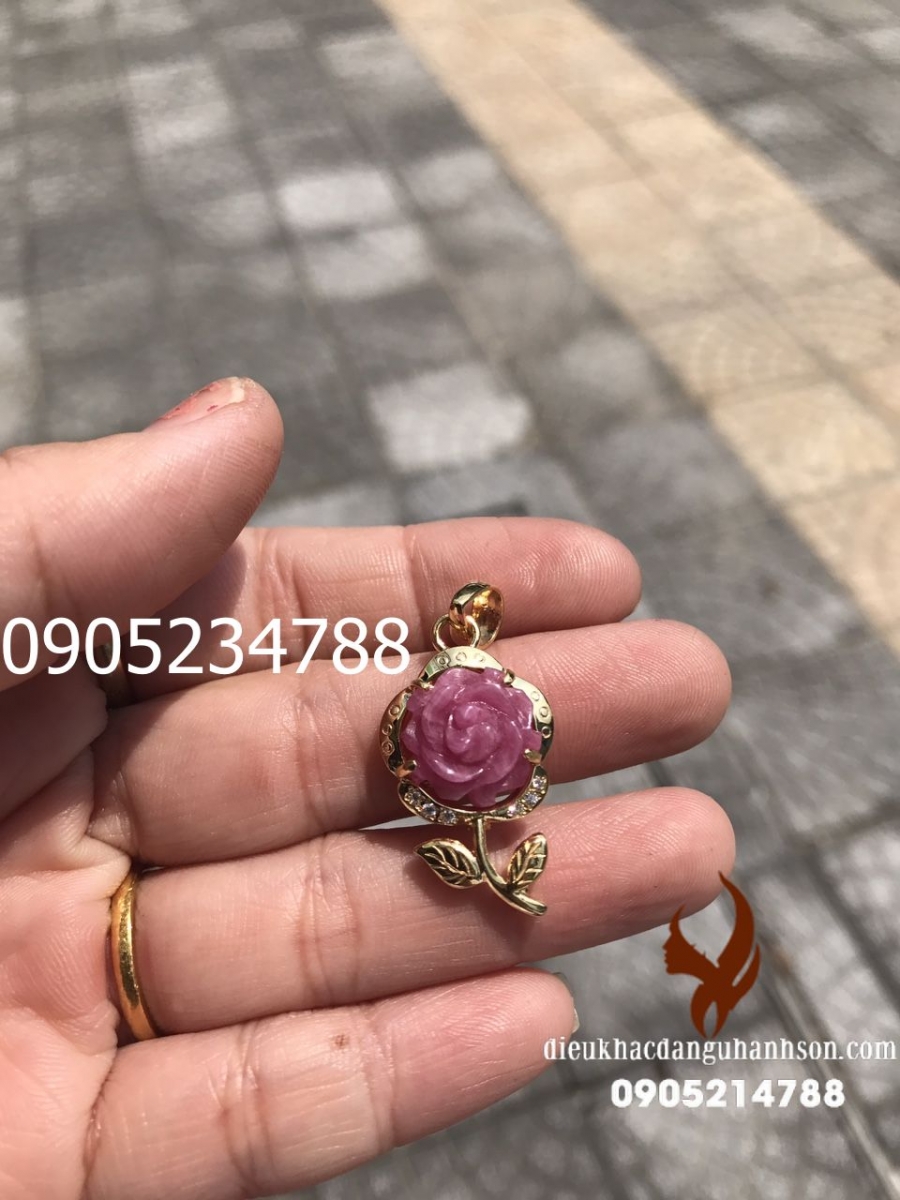 Hoa mẫu đơn ruby lên vàng tây 10k HMD05