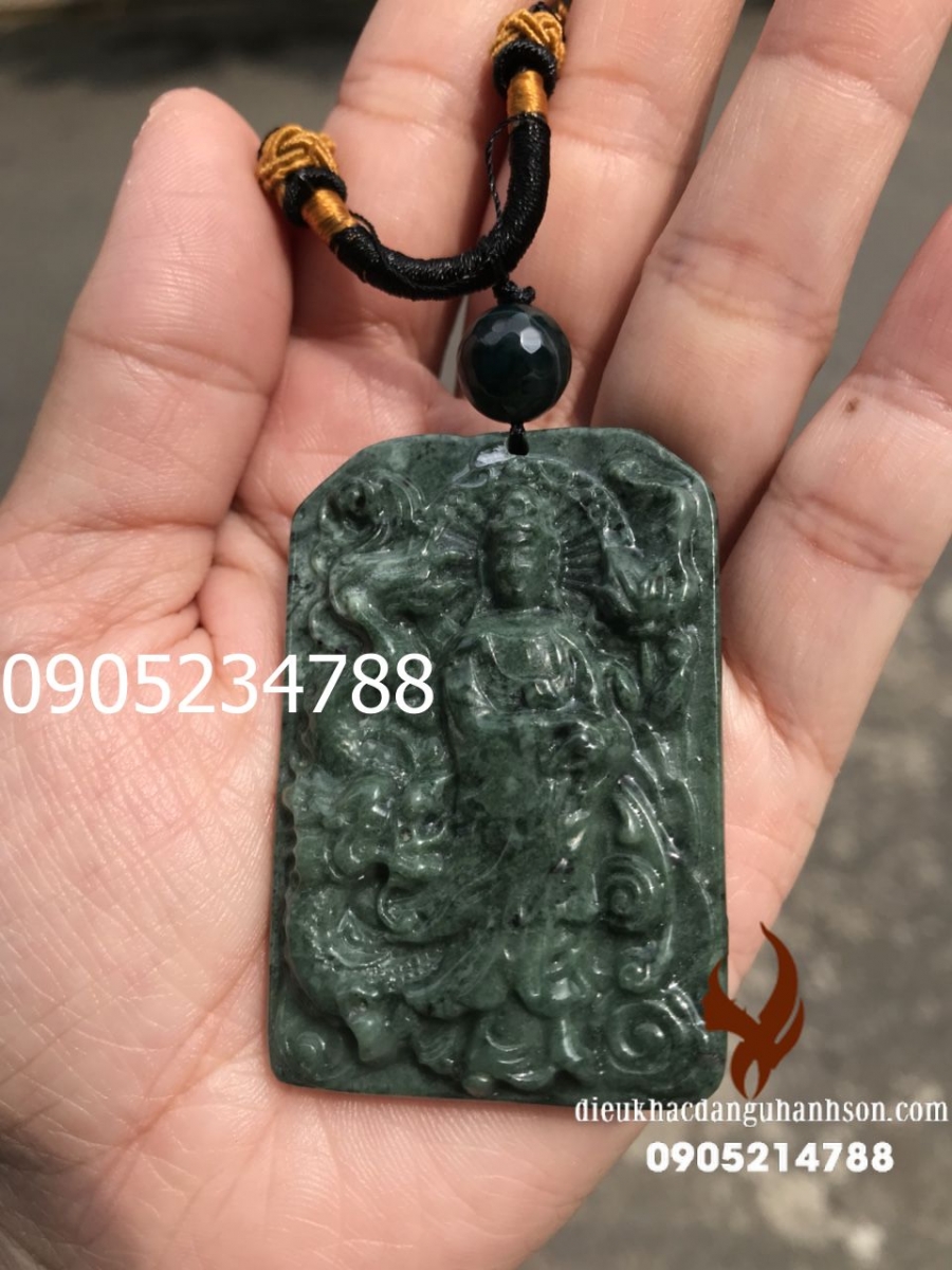 Măt dây chuyền Quan Âm Ngọc Ấn Độ tự nhiên  QA04