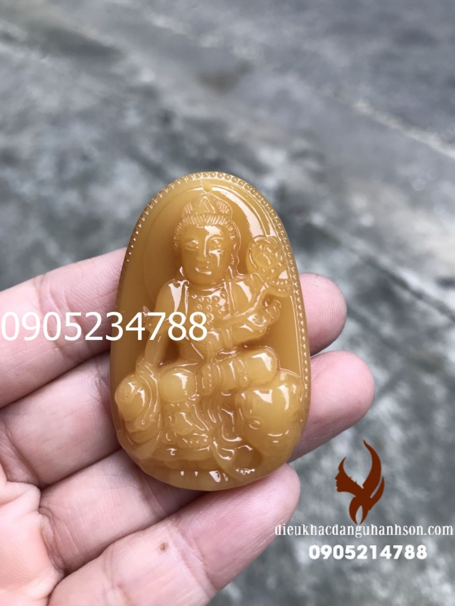 Phật Bản Mệnh Phổ hiền bồ tát cho tuổi Thìn và Tỵ đá Ngọc Hoàng Long (Mã Sản Phẩm: PBM67)