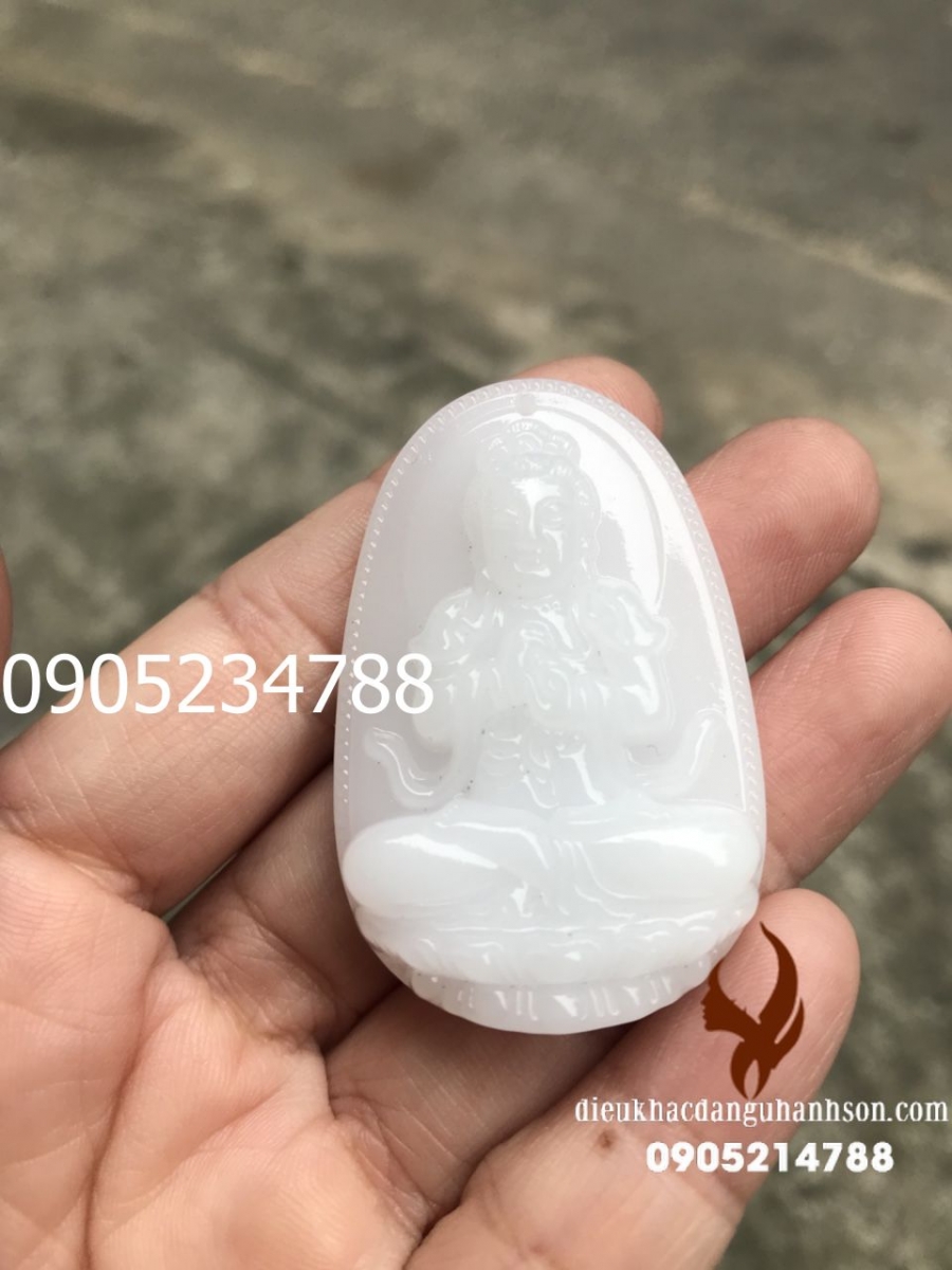 Phật bản mệnh Như lai đại nhật cho tuổi Mùi và Thân đá thạch anh trắng sữa  (Mã sản phẩm: PBM32)