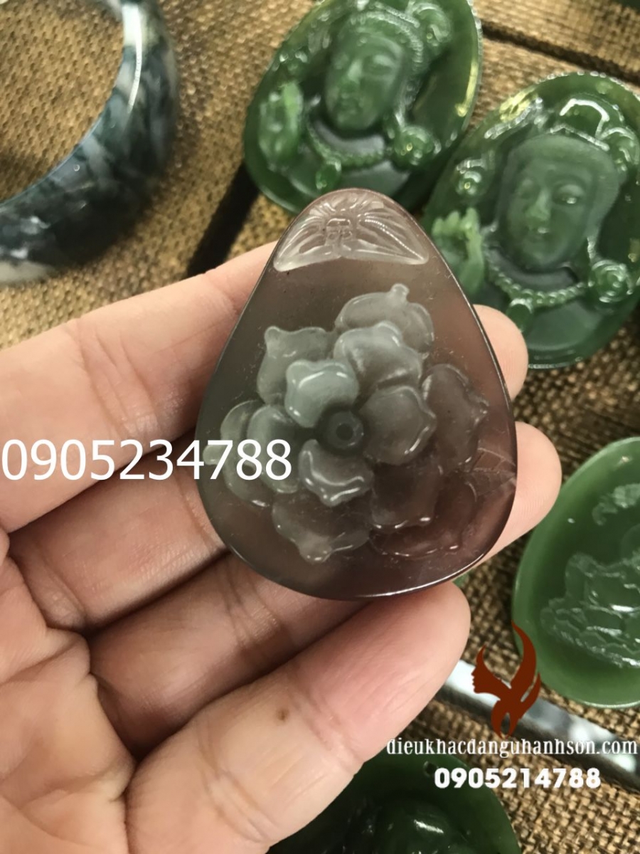 Mặt dây chuyền Hoa Mẫu đơn Gỗ hóa thạch tự nhiên  (Mã sản phẩm: HMD06)