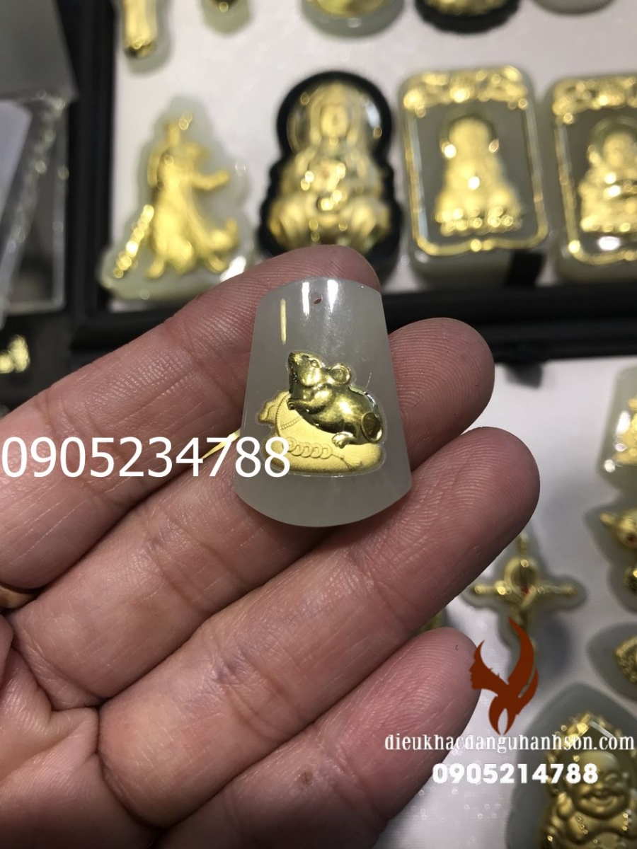 Con giáp Tý (Chuột) Ngọc cẩm thạch xi dát vàng 24k CG11