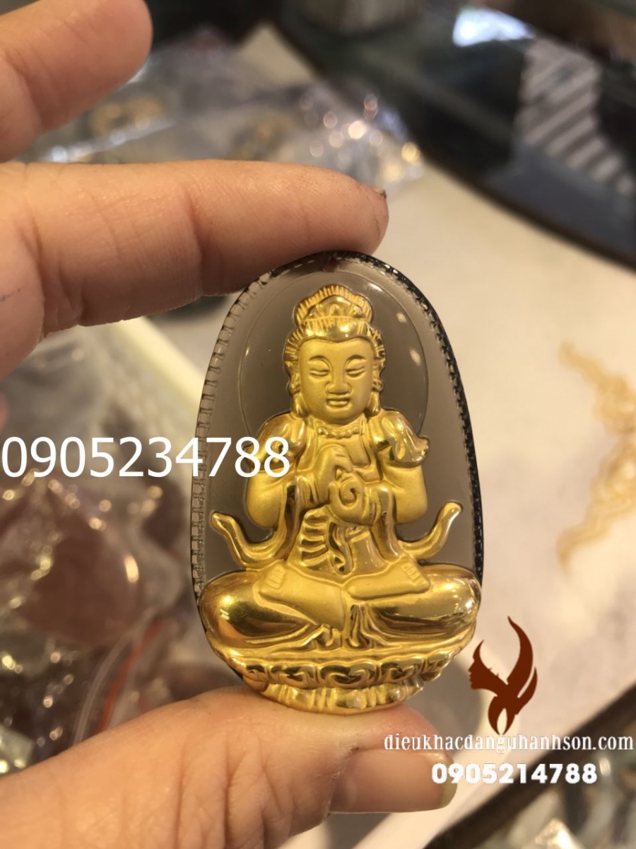 Phật bản mệnh Như lai đại nhật thạch anh khói dát vàng cho tuổi Mùi và Thân PBM87
