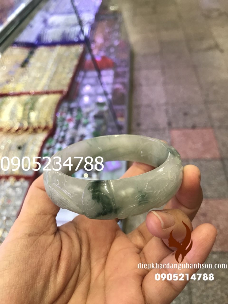 Vòng tay Ngọc cẩm thạch thiên nhiên chạm khắc (Mã sản phẩm:  VTBL38)